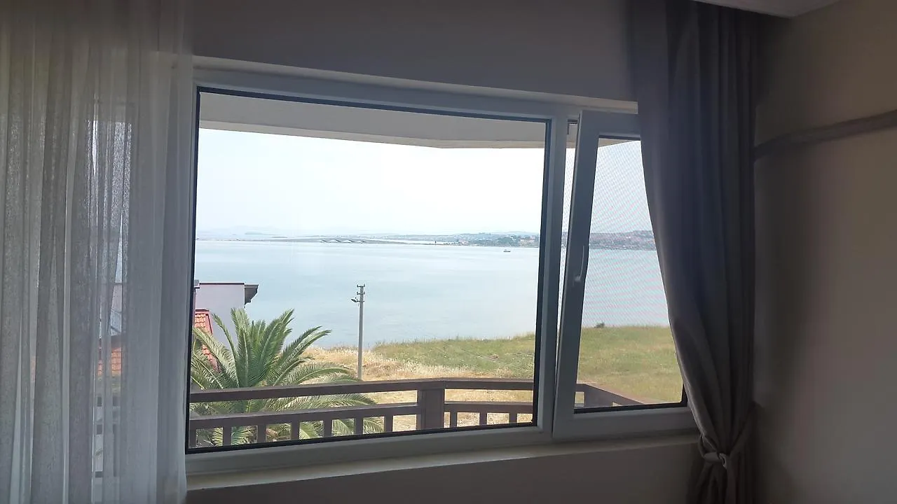 Cunda Efsane Hotel Ayvalı