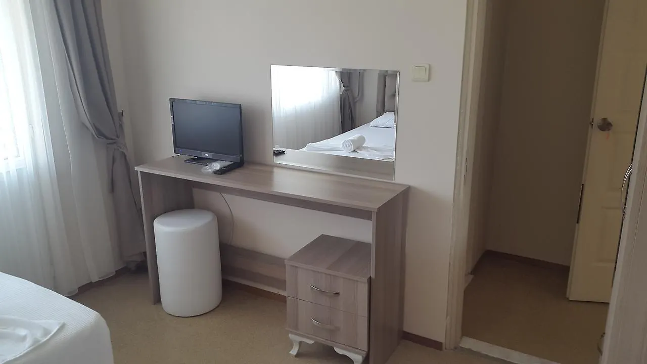 Cunda Efsane Hotel Ayvalı