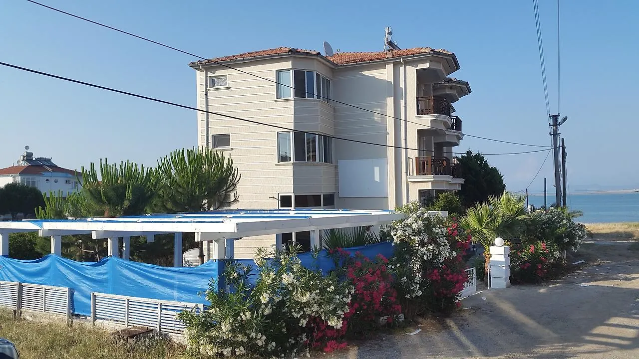 Cunda Efsane Hotel Ayvalı